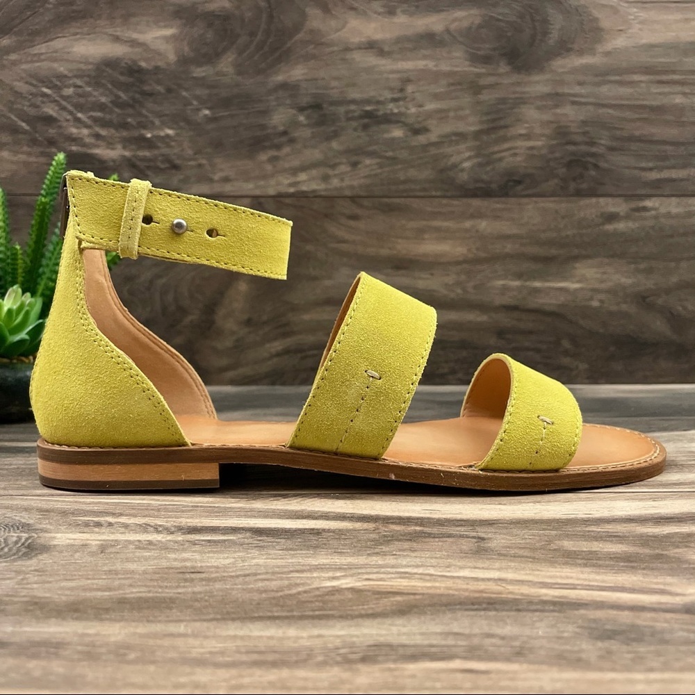 NIB Frye and Co. Evie 2 Band Flat Boho Sandal - Picture 7 of 13